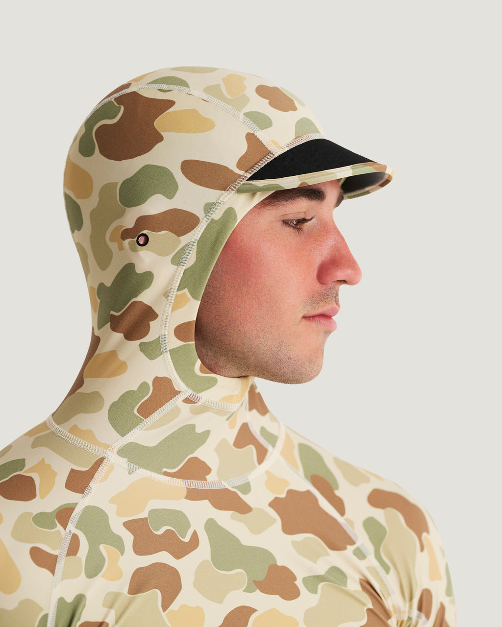 Men's Pinnacle Hooded Rash Guard - Vintage Camo