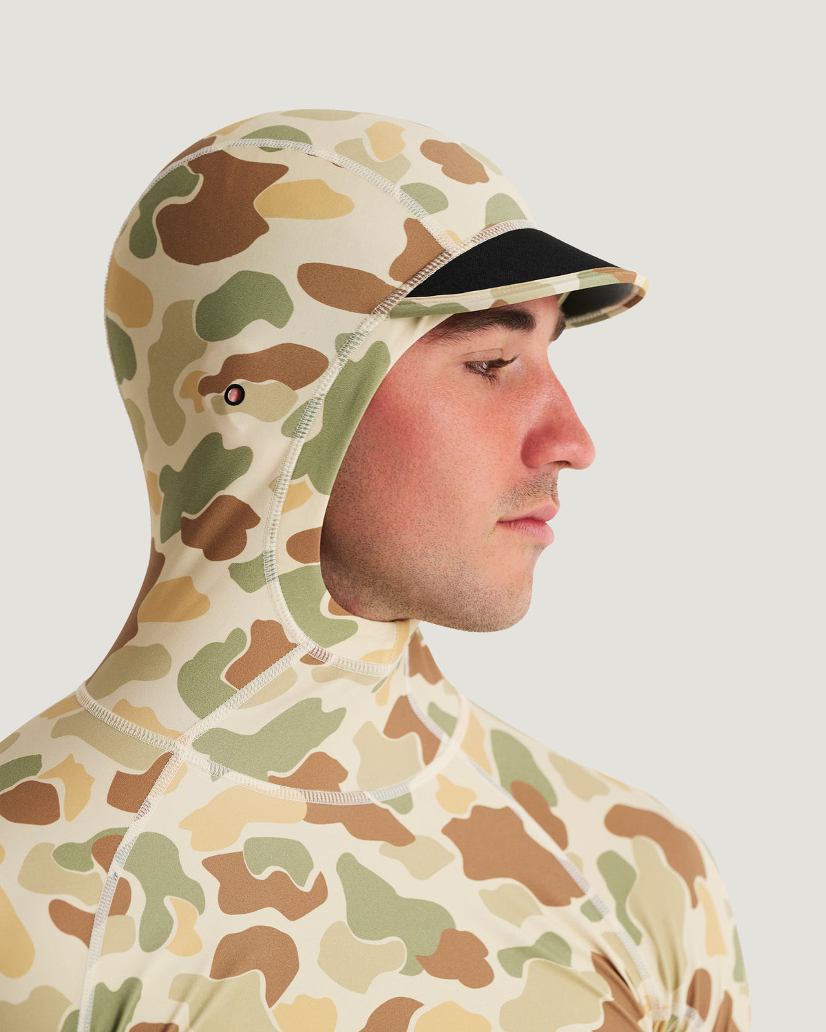 Men's Pinnacle Hooded Rash Guard - Vintage Camo